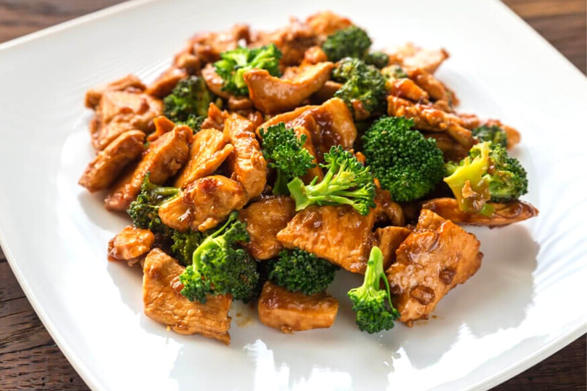 Chicken And Broccoli Stir Fry | Recipes Of Holly