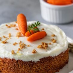 This Carrot Cake with Cream Cheese Frosting is a classic, delicious dessert that never disappoints! Moist and spiced to perfection, the tender carrot cake is filled with the warm flavors of cinnamon, while finely grated carrots add sweetness and texture. The smooth, tangy cream cheese frosting is the perfect complement, making each slice rich and satisfying. Whether for a celebration or just because, this cake is sure to bring joy to any occasion.