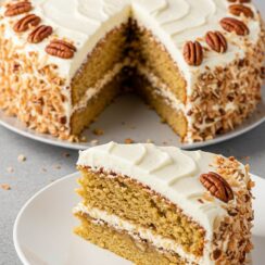 Moist, rich, and bursting with tropical flavor, this Classic Hummingbird Cake is a Southern favorite that blends bananas, pineapple, and warm spices into a beautifully soft crumb.
