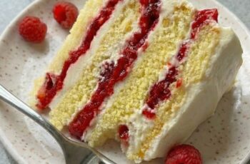 Lemon Raspberry Cake, Bright Citrus Layers, Sweet Celebration Dessert