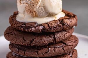 Whether you’re hosting a party, looking for a sweet treat, or craving something chocolatey, Brownie Cookies are the perfect choice. The combination of rich chocolate and a fudgy texture makes them a crowd-pleaser that everyone will enjoy.
