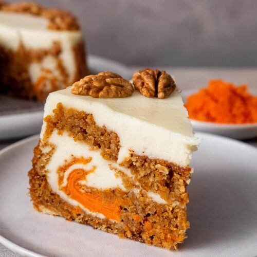 There’s nothing quite like the combination of two classic desserts. This Carrot Cake Cheesecake is the ultimate indulgence—moist, spiced carrot cake layers with a creamy cheesecake filling, perfect for any special occasion or just because. It’s sure to impress and satisfy any sweet tooth.