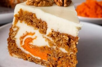 There’s nothing quite like the combination of two classic desserts. This Carrot Cake Cheesecake is the ultimate indulgence—moist, spiced carrot cake layers with a creamy cheesecake filling, perfect for any special occasion or just because. It’s sure to impress and satisfy any sweet tooth.