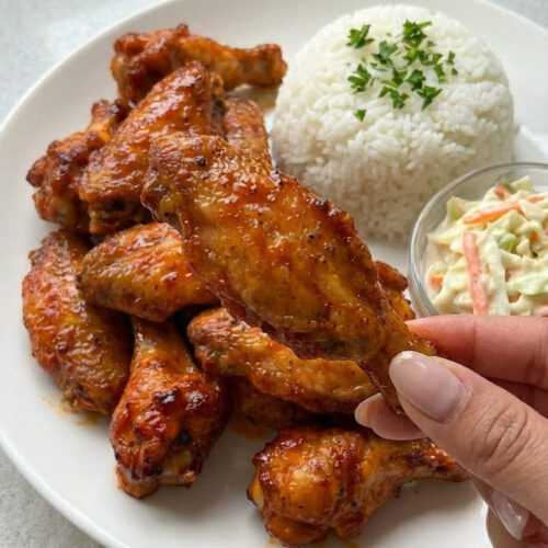Easy Crispy Buffalo Wings Recipe (Game Day Favorite!)
