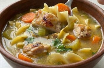 Easy Homemade Chicken Noodle Soup Recipe (From Scratch!)