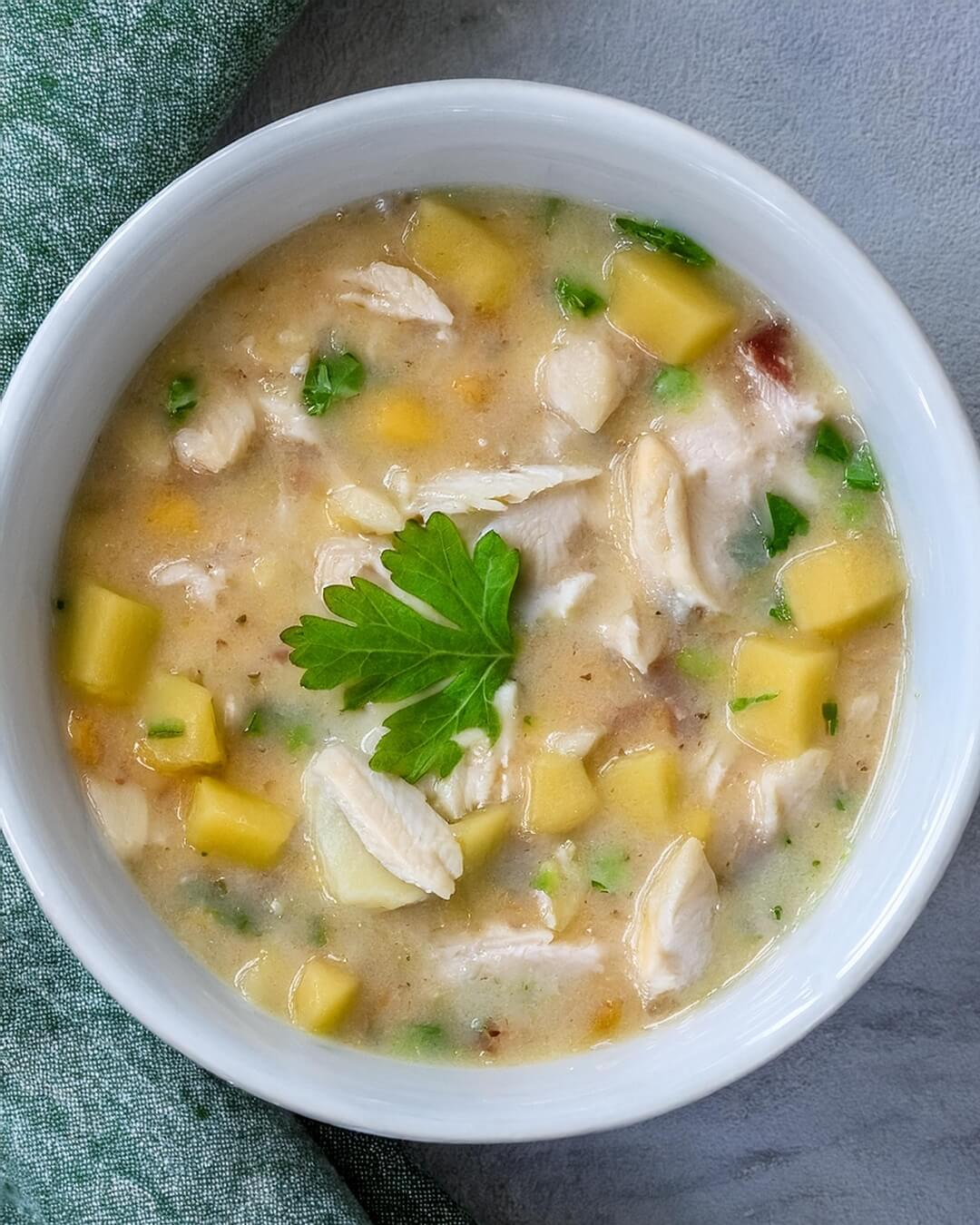 This Instant Pot White Chicken Chili is a cozy, flavorful dish that’s both hearty and easy to make! Tender shredded chicken, white beans, and green chilies come together in a creamy, mildly spiced broth, creating a comforting bowl of chili with a perfect balance of flavors. The Instant Pot makes this recipe quick and effortless, perfect for busy weeknights or meal prep. Top it with shredded cheese, avocado, or a squeeze of lime for an extra burst of flavor. Ready for a warm, comforting meal? Check out the recipe and enjoy this delicious chili!