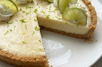 Classic Key Lime Pie That Melts in Your Mouth