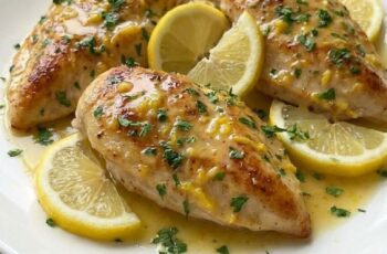 Easy One Pan Lemon Butter Chicken
