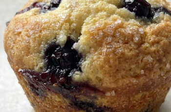Blueberry Muffins Recipe – Juicy, Moist & Delicious