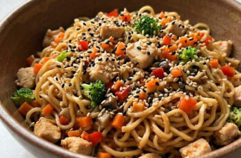 Rich and Flavorful Chicken Ramen Everyone Loves