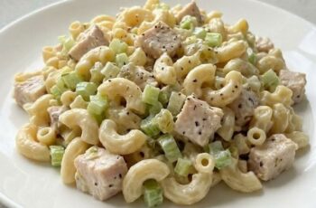 Simple Creamy Chicken Pasta Salad Perfect for Meal Prep