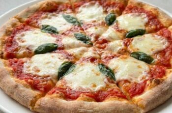 Classic Margherita Pizza with Perfect Crispy Crust