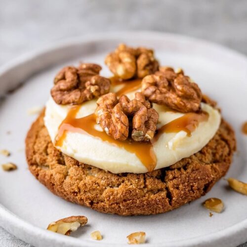 These Banana Bread Cookies capture the flavor of classic banana bread in a soft, cookie form. The cream cheese frosting adds a tangy sweetness, while toasted nuts provide a satisfying crunch. Perfect for a comforting treat!
