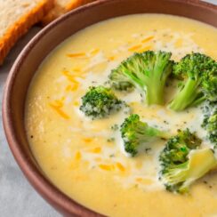 This Broccoli Cheese Soup is a creamy, cheesy delight that’s both comforting and satisfying! Loaded with tender broccoli florets and a rich, velvety cheese sauce, this soup is perfect for chilly days or whenever you crave something warm and cheesy. The combination of sharp cheddar and a hint of garlic creates a depth of flavor that complements the fresh broccoli beautifully. Serve it with crusty bread or a light salad for a complete meal that everyone will love.