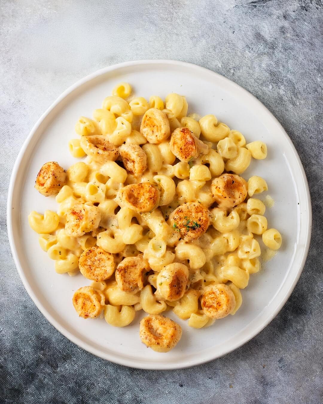 There’s nothing quite like the taste of homemade Chicken Mac and Cheese. This dish is the perfect way to treat yourself or your loved ones to something special. Creamy, cheesy, and packed with tender chicken, it’s sure to become a favorite in your home.