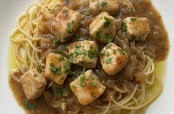 Homemade Chicken Scallopini with Tender Juicy Chicken