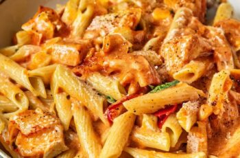 There’s nothing quite like the taste of homemade Creamy Cajun Chicken Pasta. This dish is the perfect way to treat yourself or your loved ones to something special. Spicy, creamy, and packed with flavor, it’s sure to become a favorite in your home.