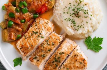 Whether you’re hosting a romantic dinner, celebrating a special occasion, or simply craving a delicious meal, Marry Me Chicken is the perfect choice. The combination of creamy sauce and tender chicken makes it a crowd-pleaser that everyone will enjoy.