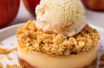 Whether you’re hosting a party, looking for a sweet treat, or craving something creamy and fruity, Mini Apple Cheesecakes are the perfect choice. The combination of creamy cheesecake, tart apples, and a crumbly base makes them a crowd-pleaser that everyone will enjoy.