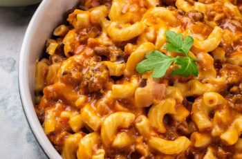 This One Pot Chili Mac combines the heartiness of chili with the comfort of mac and cheese in a single pot, making it a quick, flavorful meal perfect for cozy nights. The tender pasta and melted cheddar make each bite satisfying and delicious.