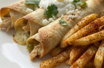 Crispy Chicken Flautas, Flavorful, Cheesy and Irresistible
