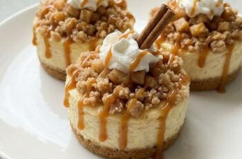 Mini Caramel Apple Cheesecakes Recipe, Perfect Fall Dessert