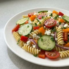 Classic Pasta Salad Recipe for Picnics and BBQs