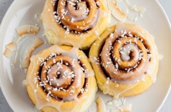 Coconut Cream Cinnamon Rolls – Soft, Fluffy & Tropical Twist