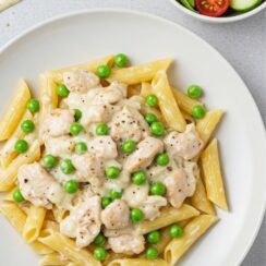Perfect for a no-fuss dinner, this creamy Chicken Alfredo Pasta is made entirely in one skillet for easy cleanup and big flavor your whole family will love