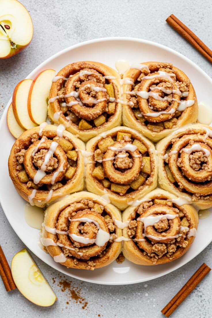 Apple Crisp Cinnamon Rolls – Easy Fall Dessert