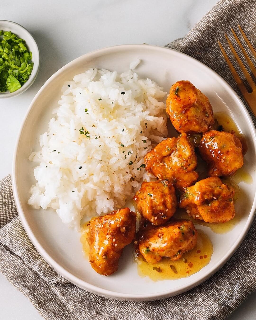 Tender, zesty, and packed with Greek-inspired flavor, these Greek Chicken Bites are perfect for meal prep, salads, or wraps!