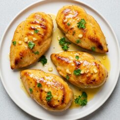 Juicy Honey Garlic Butter Chicken with Rich Sauce