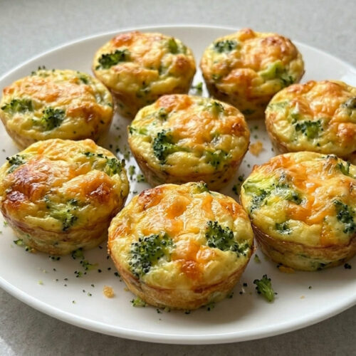 Broccoli and Cheese Egg Muffins – Quick, Healthy & Delicious