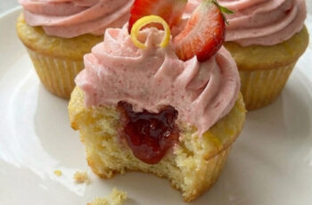 Lemon Cupcakes with Strawberry Filling