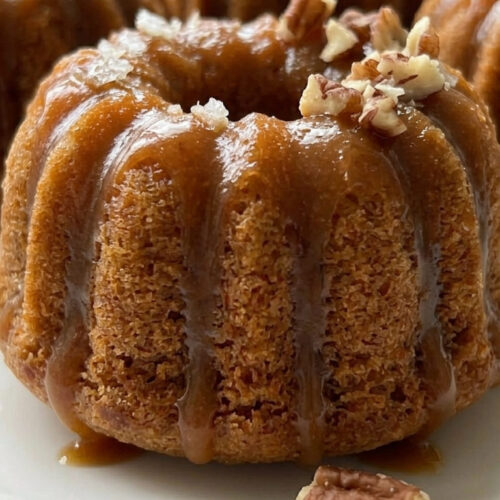 Best Mini Caramel Cakes – Rich, Tender & Delicious