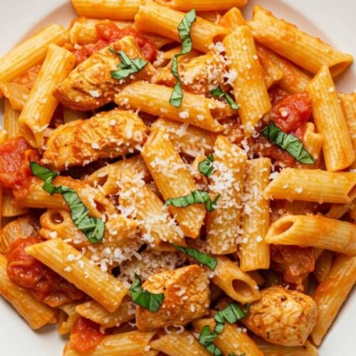 Spicy Tuscan Chicken Pasta is bold, creamy, and packed with heat, sun-dried tomatoes, and Italian flair in every bite. Weeknight comfort food with a kick!