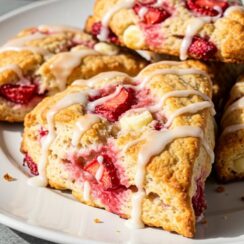 These Strawberry White Chocolate Scones are buttery, tender, and bursting with fresh strawberries and melty white chocolate 🍓🍫 Finished with a lemon glaze that adds the perfect zesty touch.