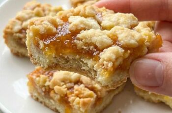The Only Apricot Shortbread Bars Recipe You Will Ever Need