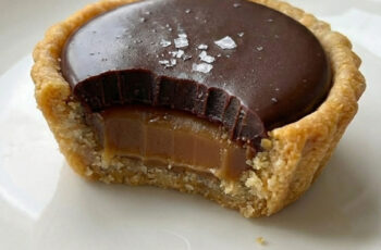 Easy Chocolate Caramel Tarts, Sweet & Irresistible