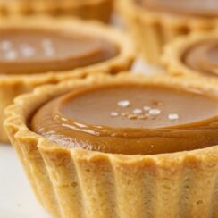 Mini Butterscotch Tarts – Rich, Buttery & Bite-Sized Perfection