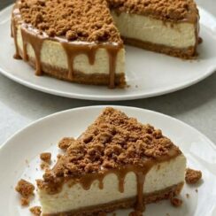 No Bake Biscoff Cheesecake – Creamy, Caramelized & Bakery Style