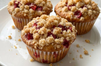 Strawberry Crumb Muffins