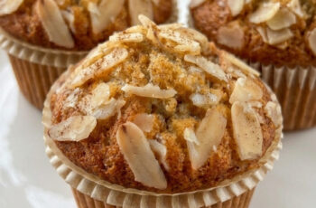 Homemade Apple Cinnamon Muffins – Perfect Breakfast Treat