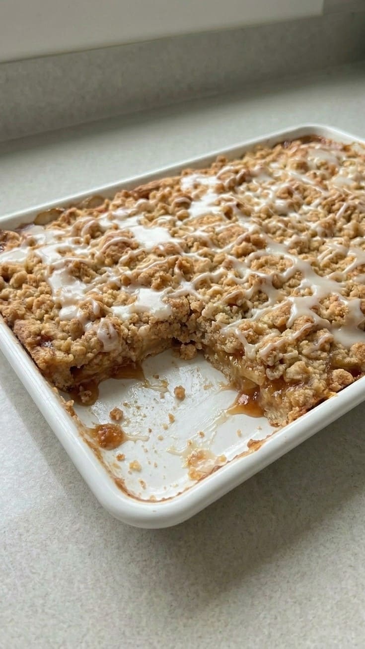 Easy Apple Crumb Pie with Perfect Crunchy Topping