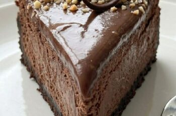 Decadent Dark Chocolate Cheesecake for True Chocolate Lovers