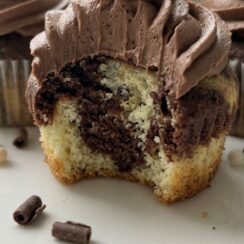 Easy Marble Cupcakes – Soft, Fluffy & Perfectly Swirled
