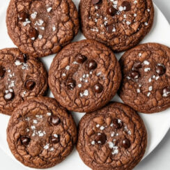 3-Ingredient Brownie Cookies