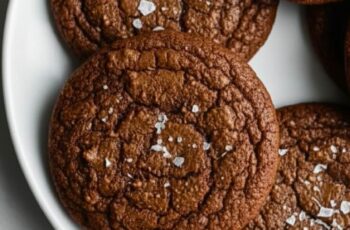Bakery-Style Salted Chocolate Cookies You’ll Fall in Love With