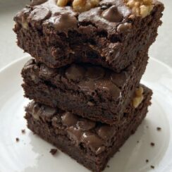 Moist Banana Bread Brownies Recipe Perfect for Any Occasion