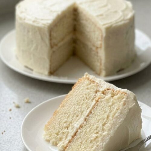 Homemade White Cake – Perfect for Any Occasion